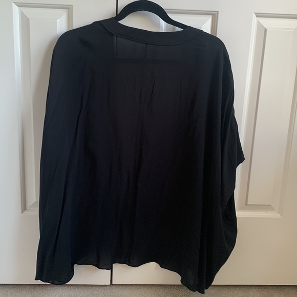 Short sleeve light cardigan / cover up - Picture 3 of 5